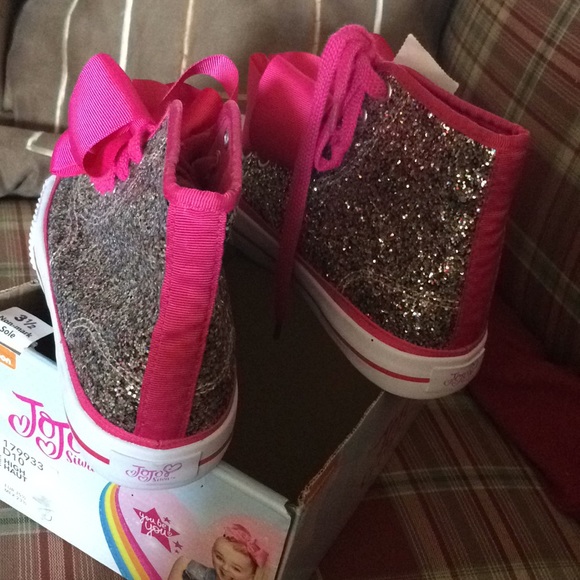 Jojo Siwa Glitter Legacee High Tops 🎀 New! 3 1/2 - Picture 2 of 4